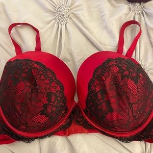 42 D sexy Red Plunge Bra